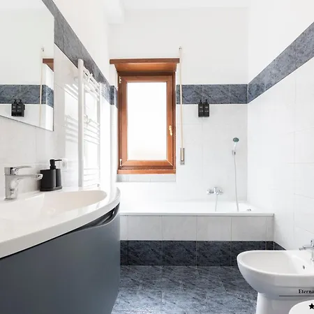 Gfc Eternal - 5min To Tiburtina Station Metrob, 2 Bathrooms, Terrace, A-c Apartmán *